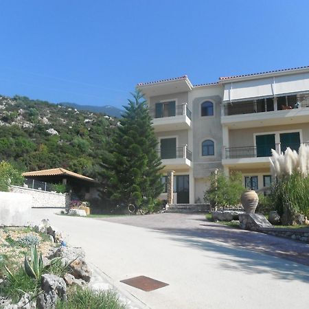 Evianna Studios Mousata Екстериор снимка